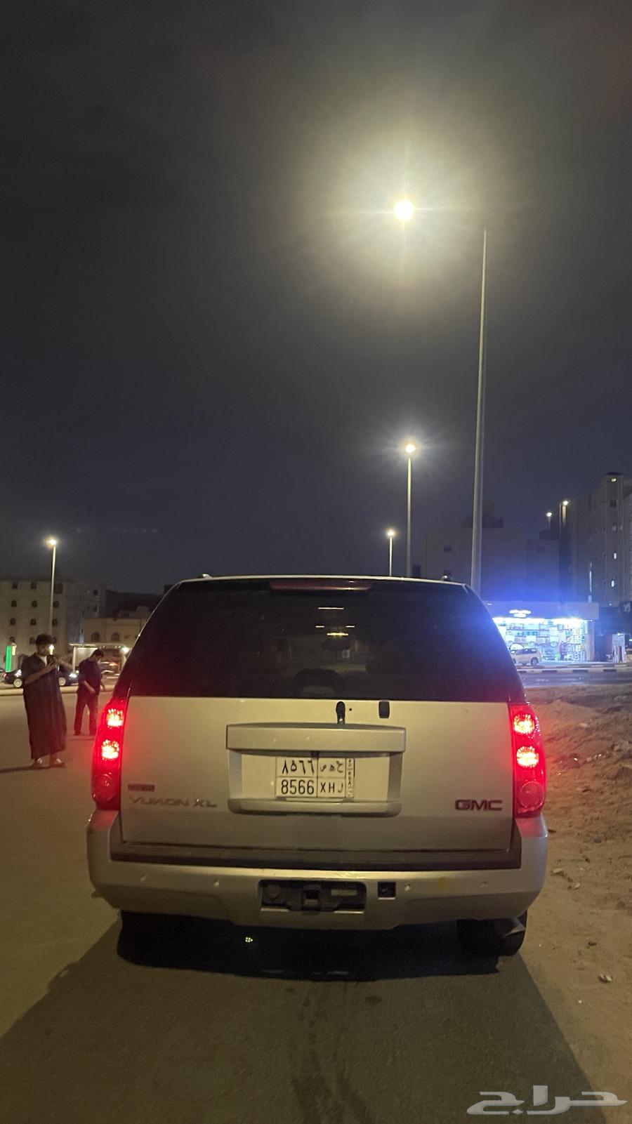 جي ام سي يوكن 2011XL فل كامل64642376817411114