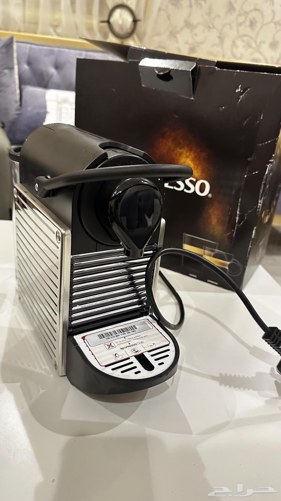 مكينة قهوة بيكسي Nespresso64470814219011111