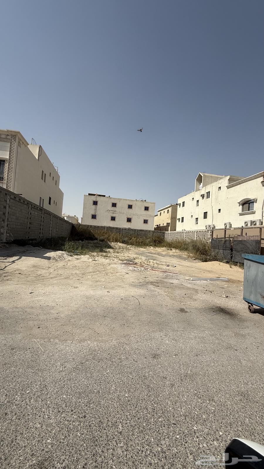 ارض للبيع