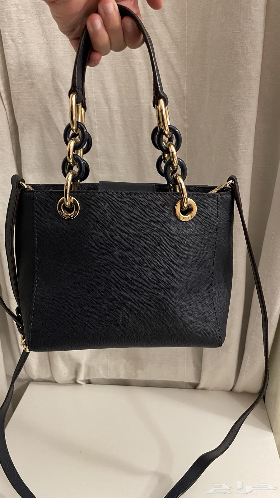 شنطه مايكل كورس اصليه للبيع64464916136835111