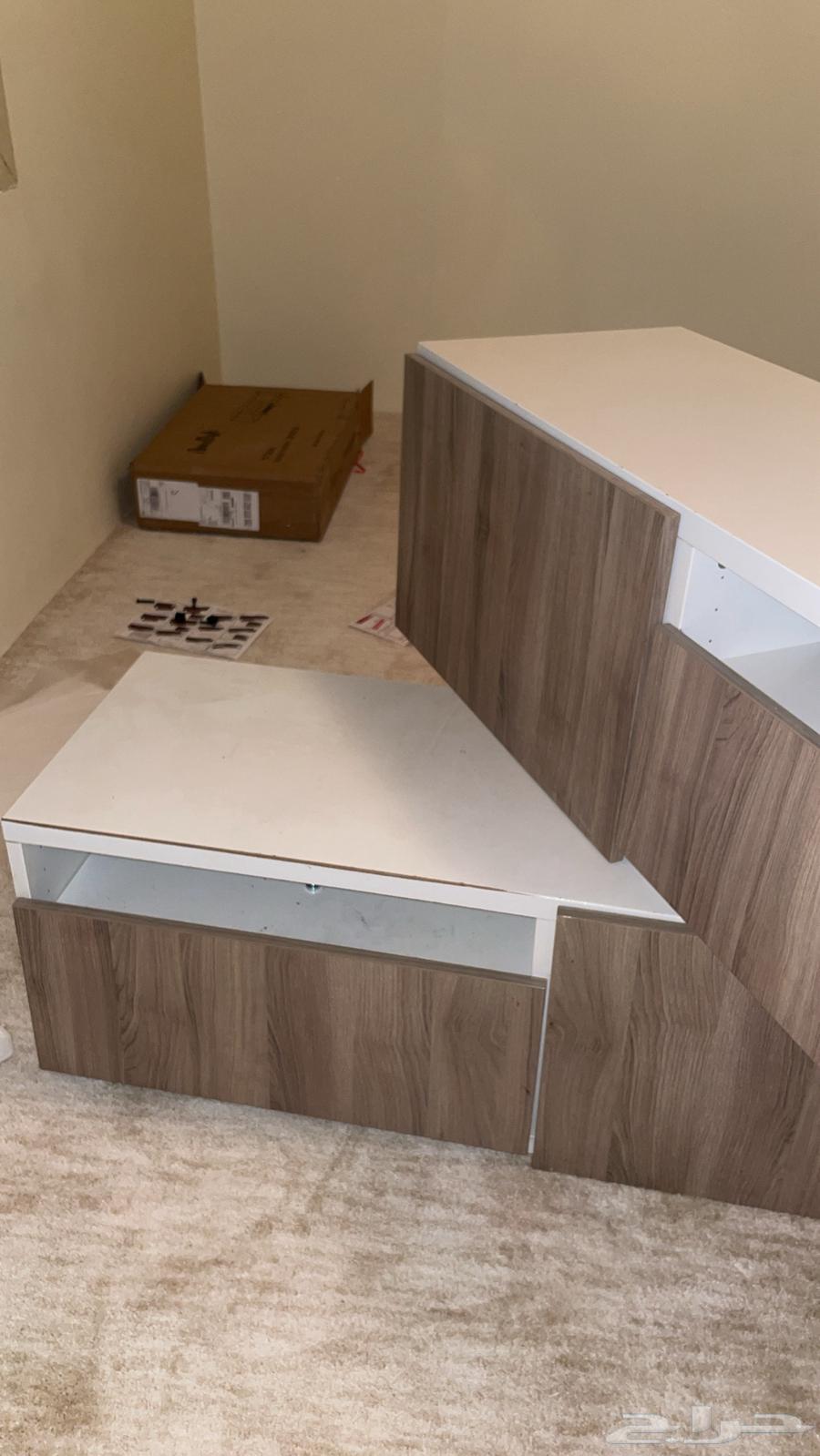 طاولتين تلفزيون64470910895107111