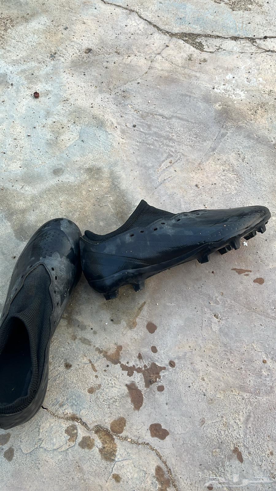 Soccer cleats very light used almost new size 41 first degree studs64465521472131110