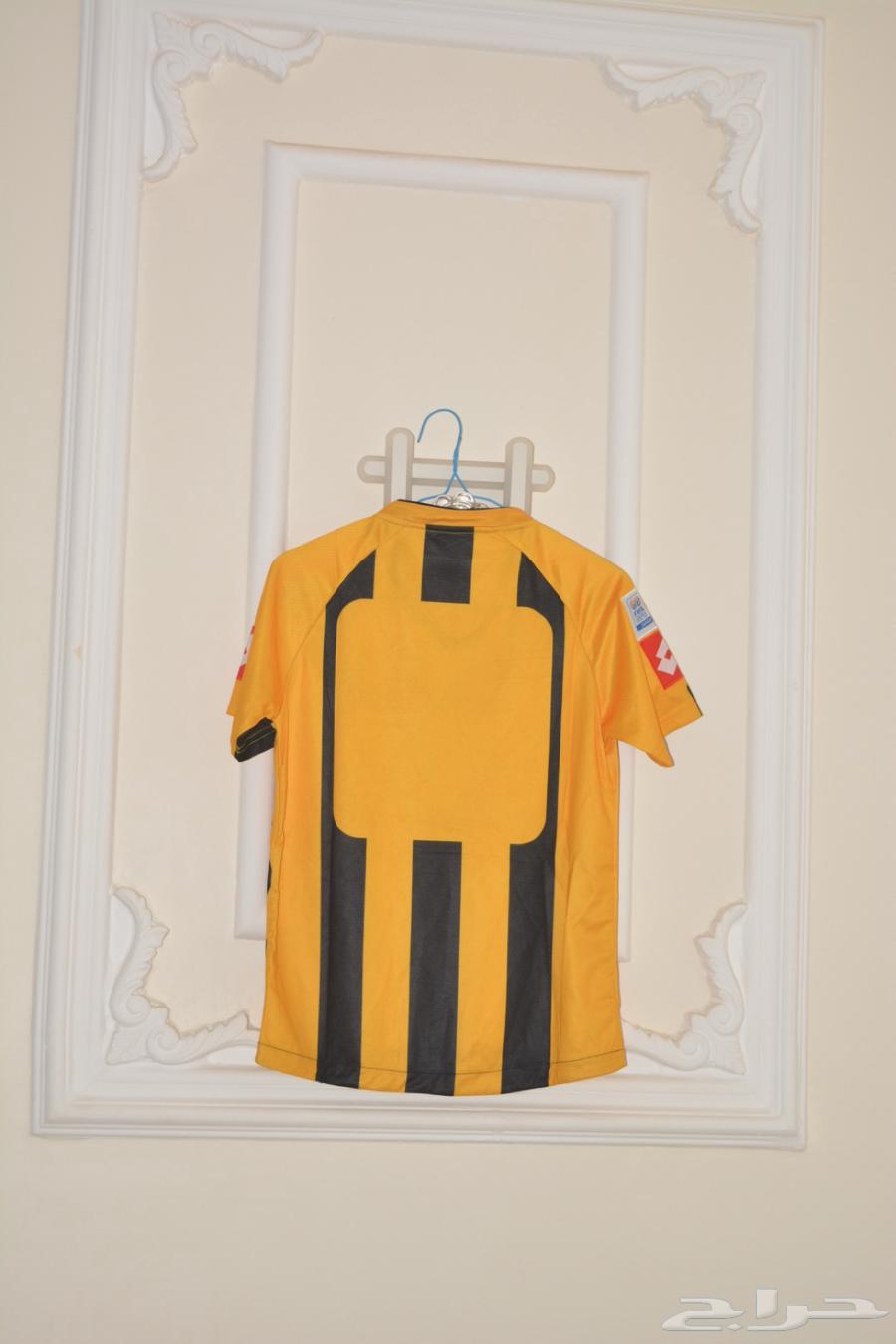 للبيع أطقم الاتحاد 2005 ريال مدريد 2014نسخة الجماهير ينبع64469209190274111