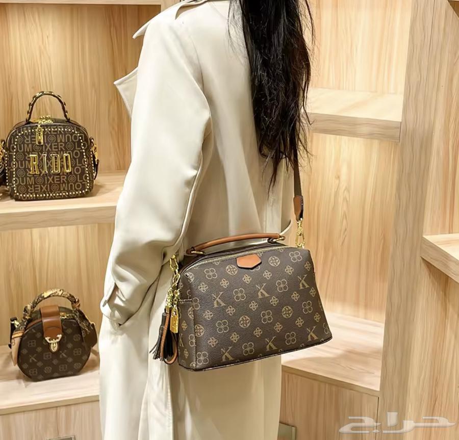 شنط نسائيه ماركه64468636506626111