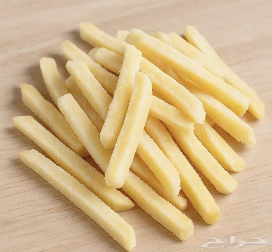 بطاطس مجمدة نصف مقلية بسعر مغري للجملة64467760436353113