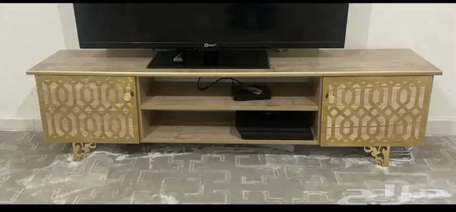 Ground floor majlis with curtain, entrance, and TV table for sale at a reasonable price64468650414721112