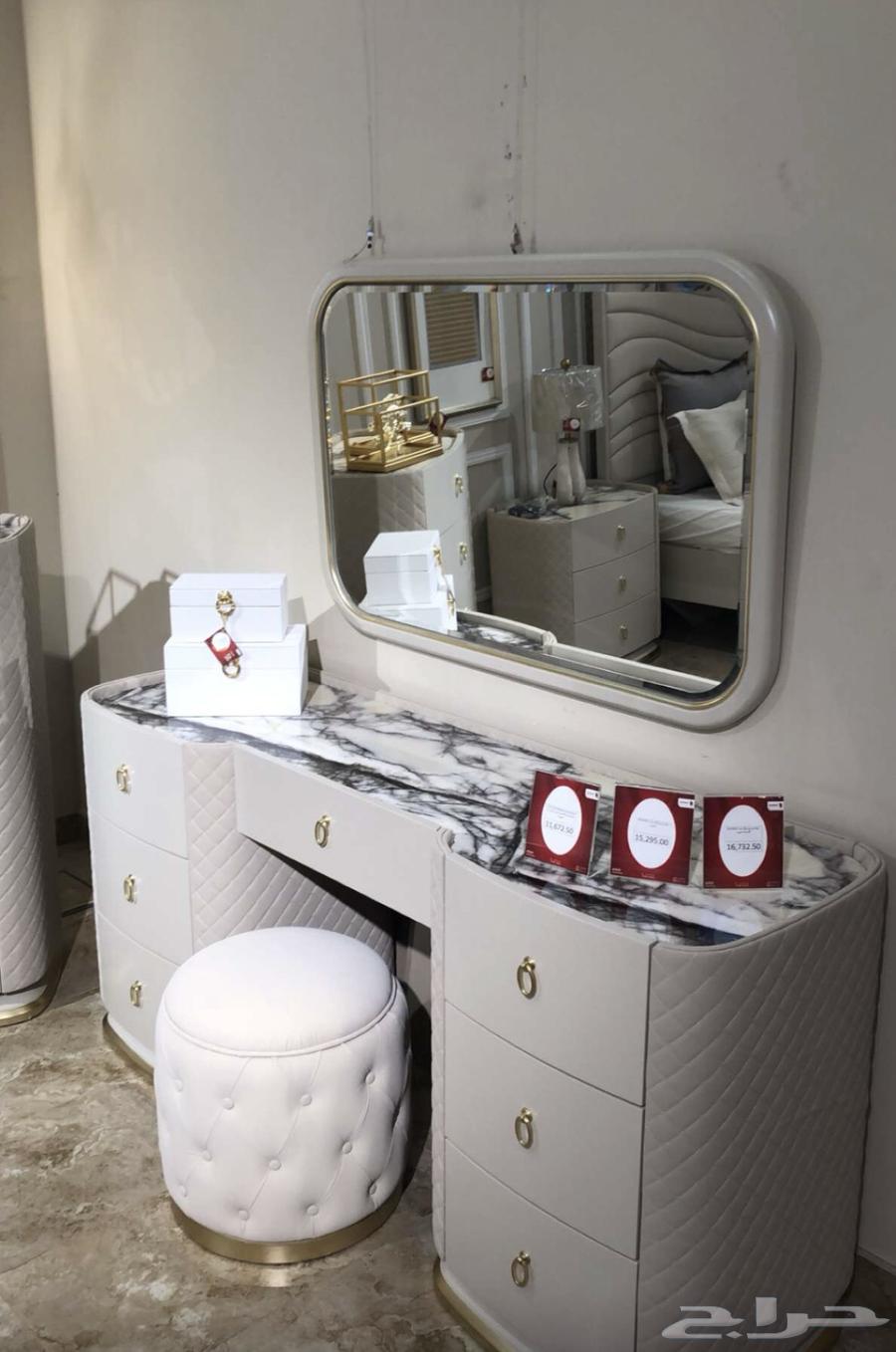 غرفة نوم للبيع64470690485761110