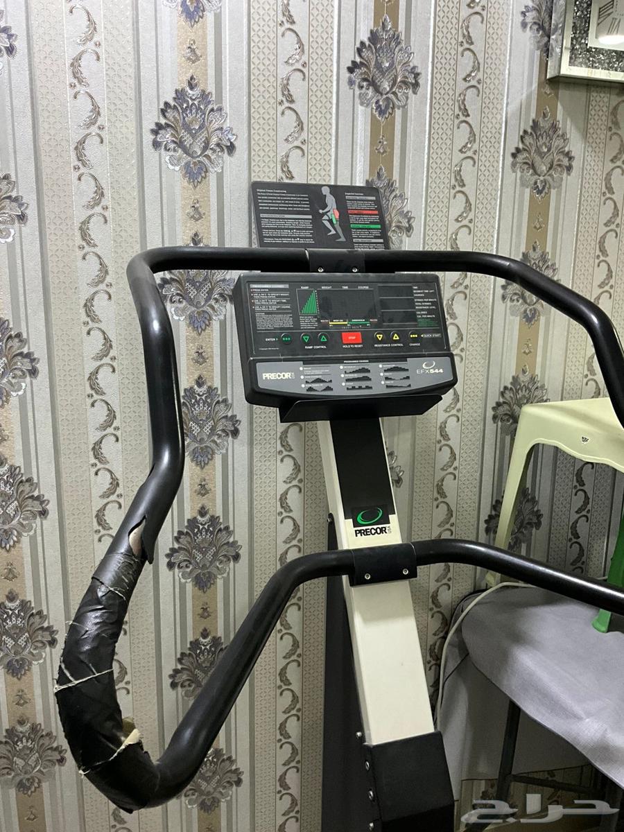 Precor USA Elliptical Exercise Machine64469362587395114