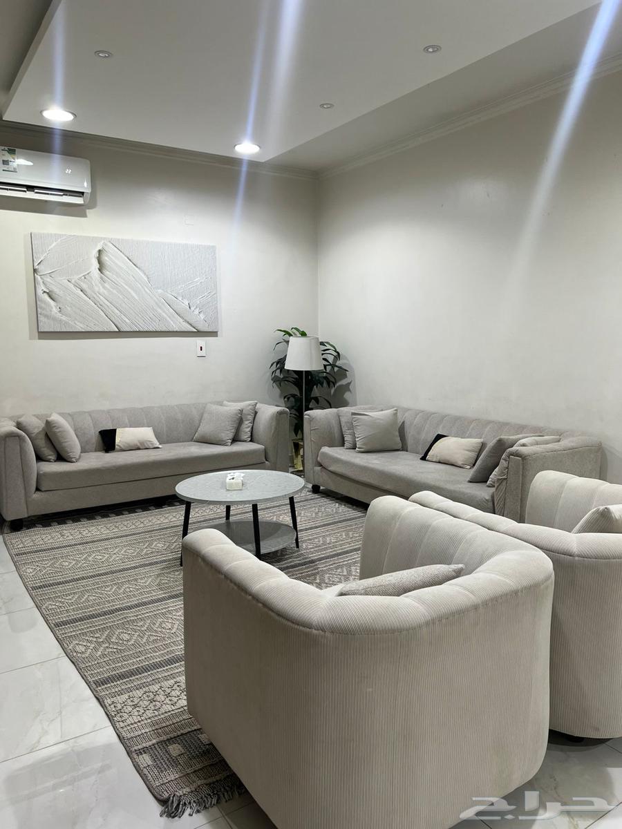 Clean used sofa from Janah Al Manzel company64468594829443111