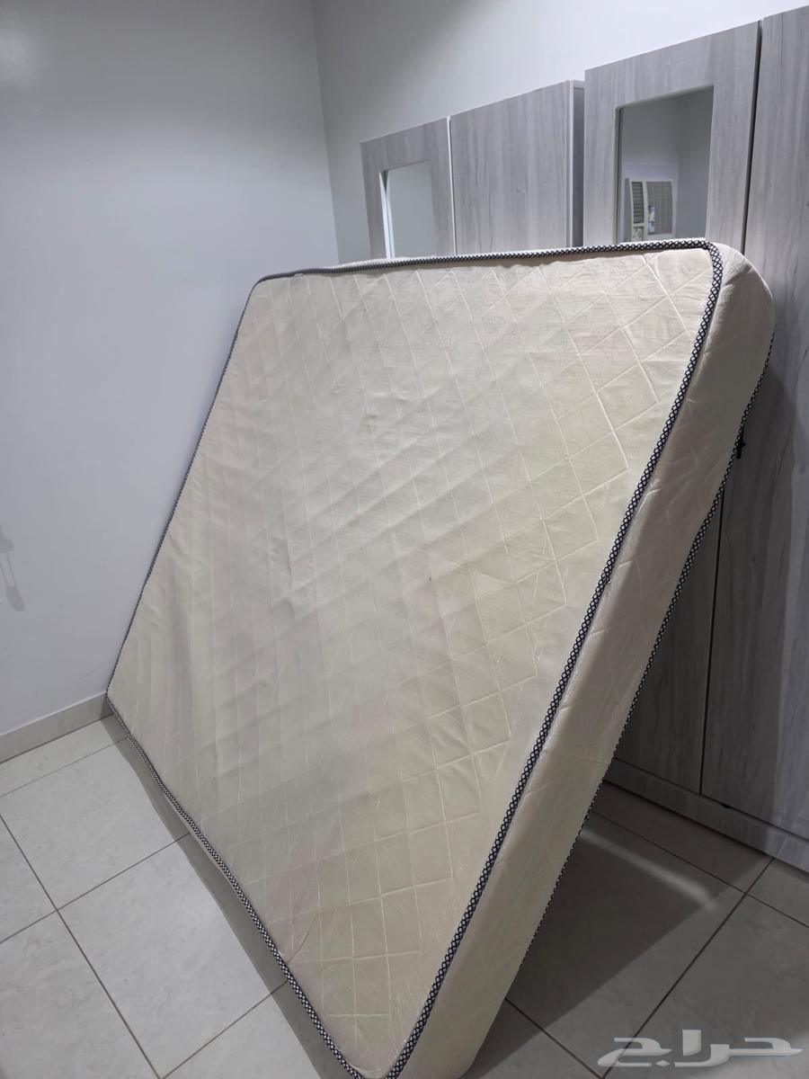 مرتبة نفرين استعمال اقل من سنة للبيع المتسعجل64466080905345110