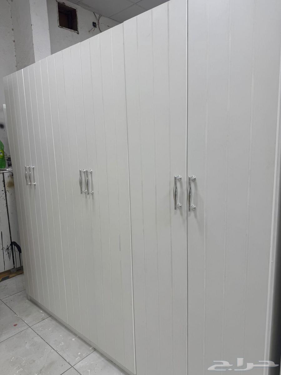 دولاب وغرفة النوم مستعمل نظيف للبيع64466067106435111