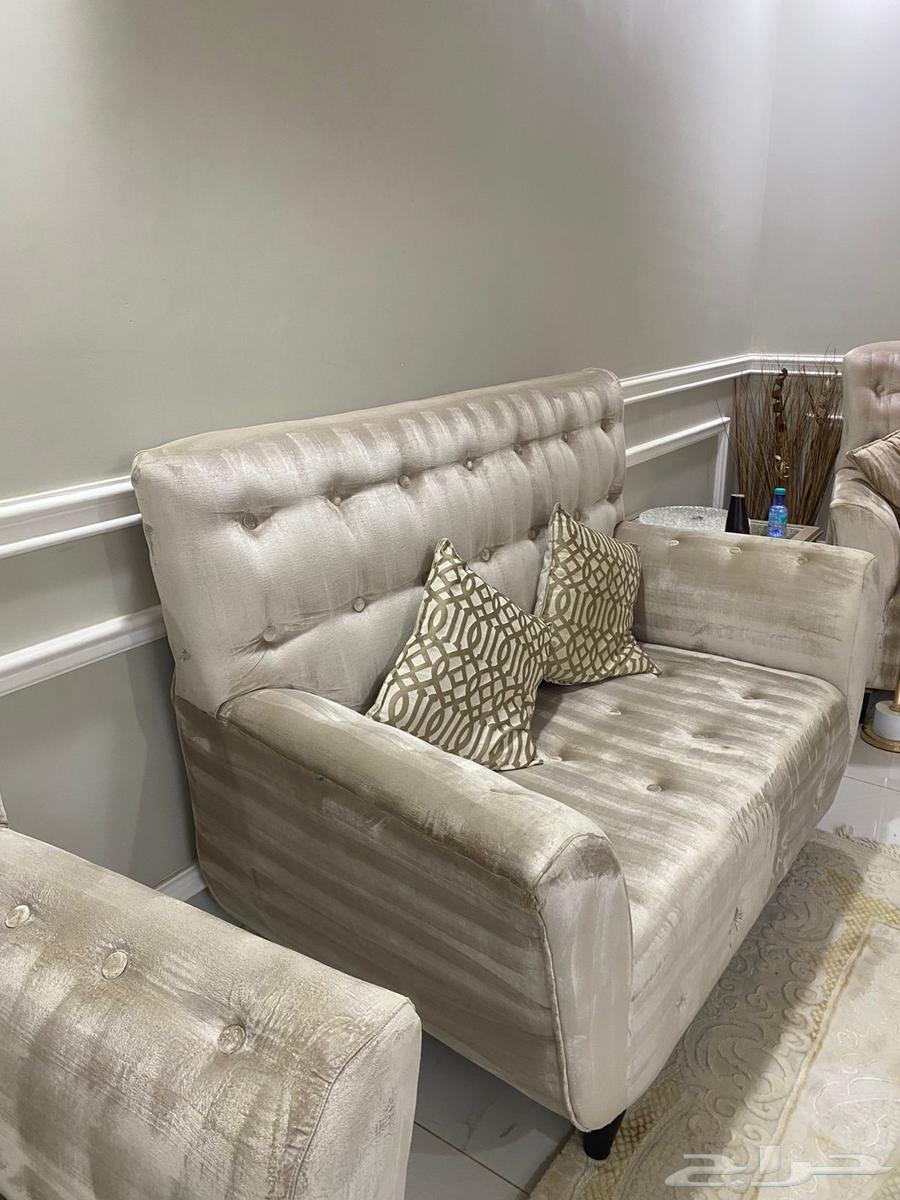 Sofa64464803589762113