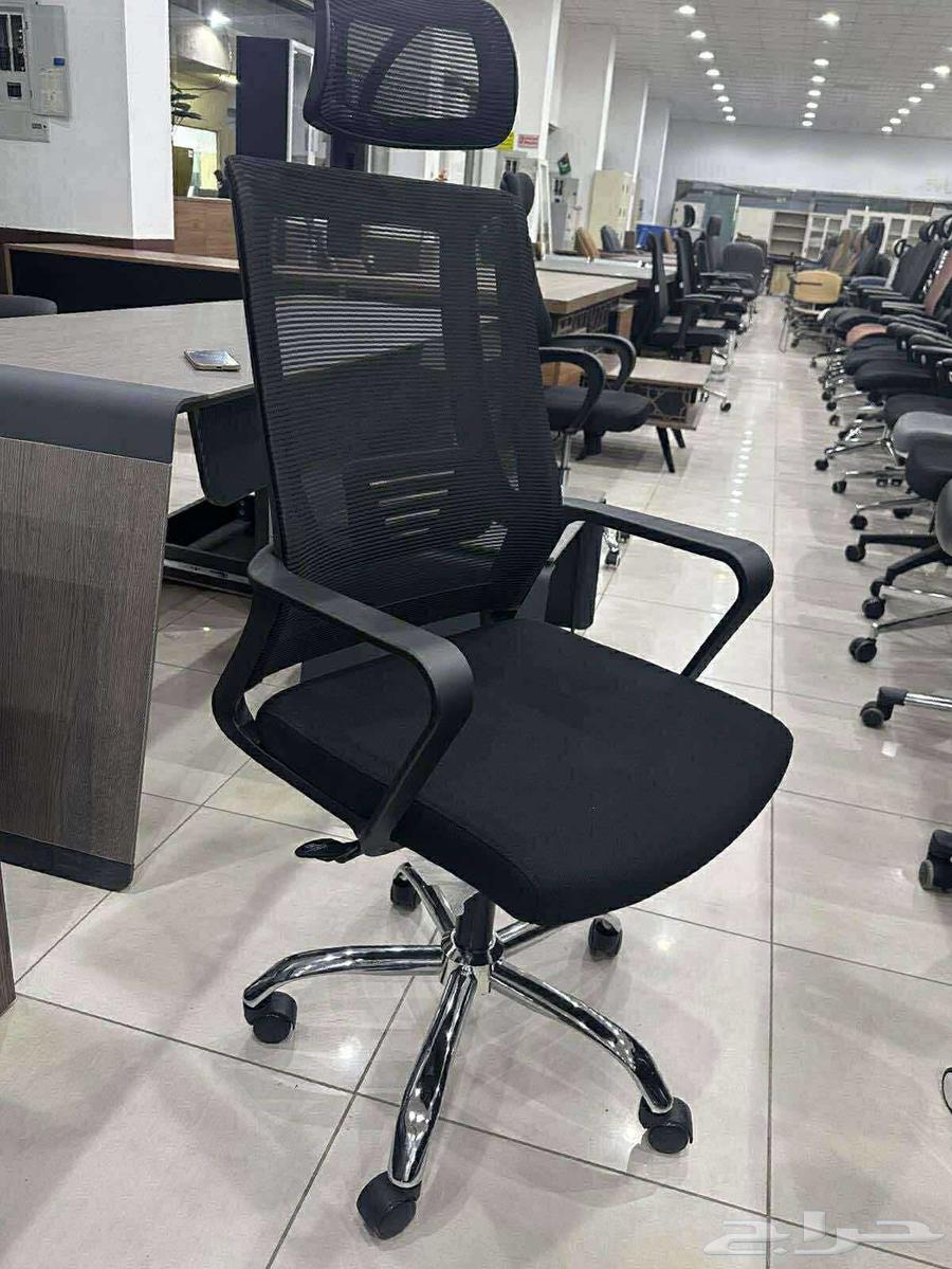 Comfortable office chair with mesh design and metal base64465240348929113