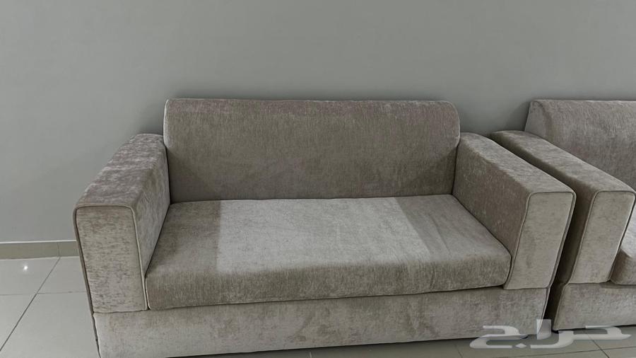 New unused sofa, five pieces, sugar color, reason for sale is relocation64467662640513112