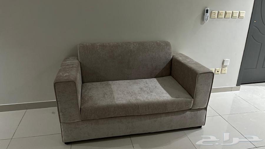 New unused sofa, five pieces, sugar color, reason for sale is relocation64467662640513114