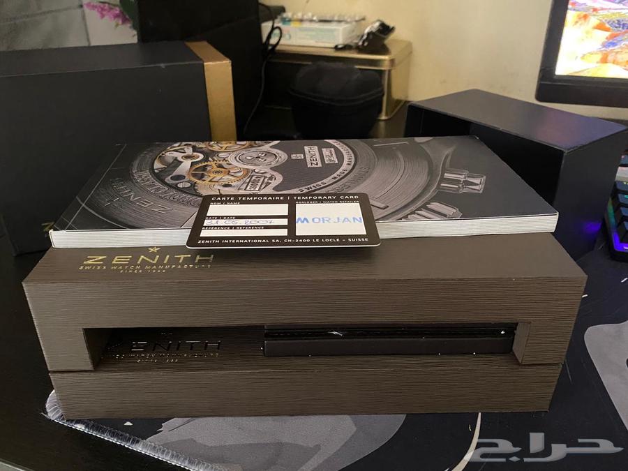 Zenith watch with full attachments64471567516803113