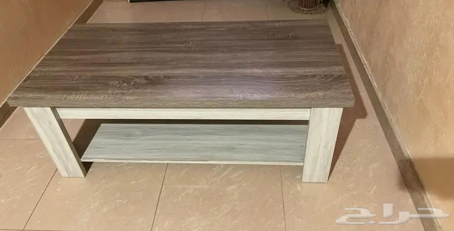 Tables and Cabinet64468936327297111