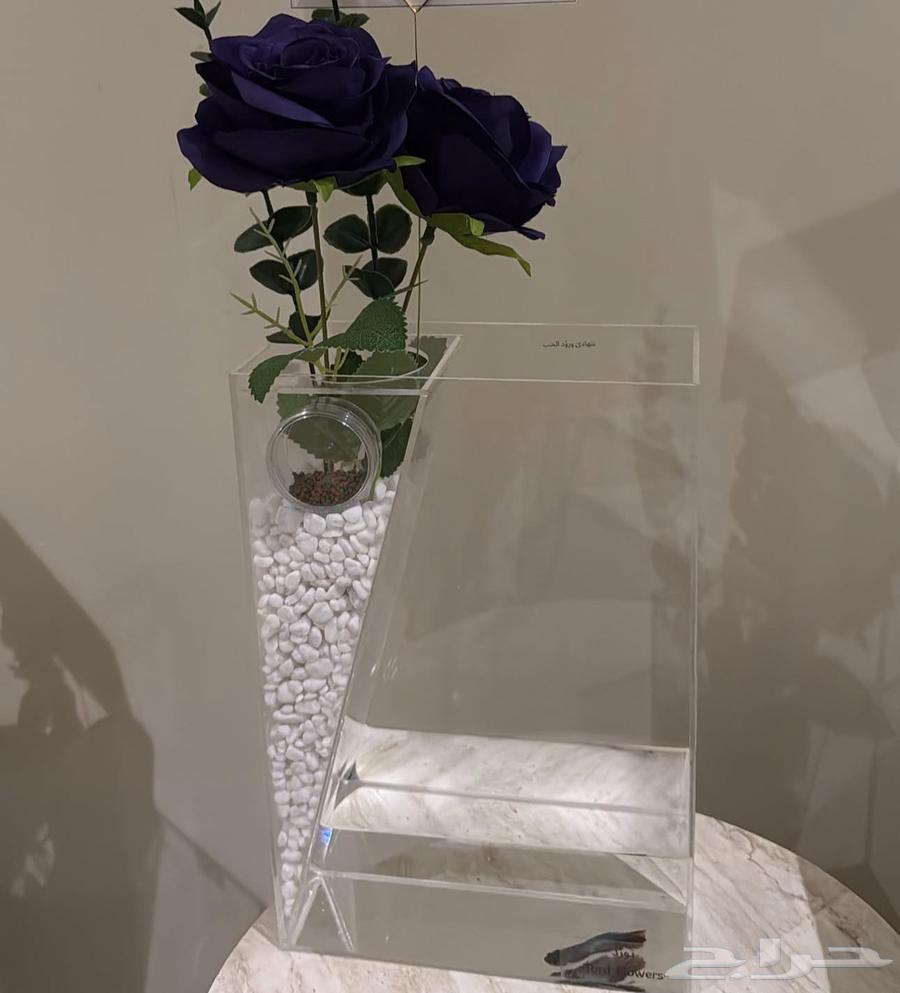 فازات اكريلك 10 حبات موجوده للتواصل64471512615169110