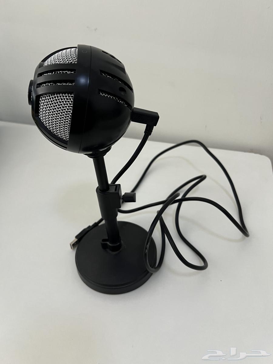 Audio microphone64467256763138112