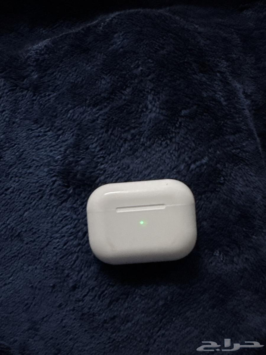 AirPods headset64465871359105110