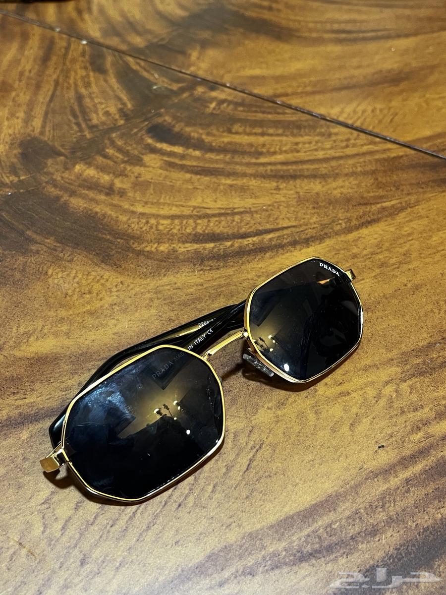 نظارة شمسيه برادا64471335115138110