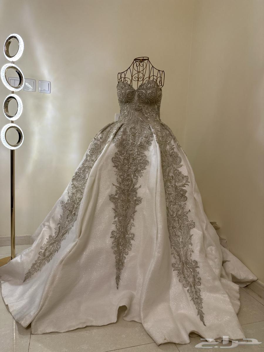 فستان زفاف للبيع نظيف جدا  مستخدم مرة واحده فقط64470141396227111