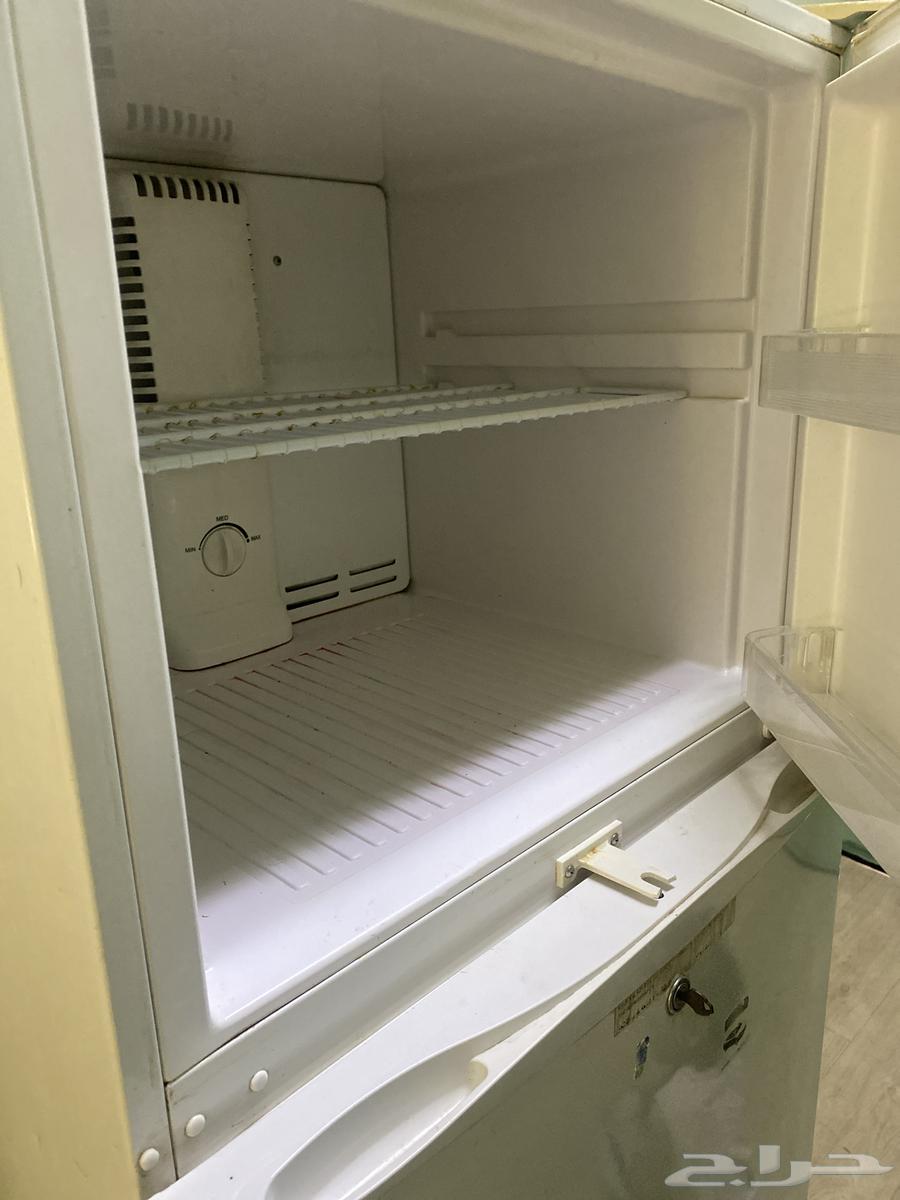 ثلاجة للبيع مستخدم نظيف64466961257091111