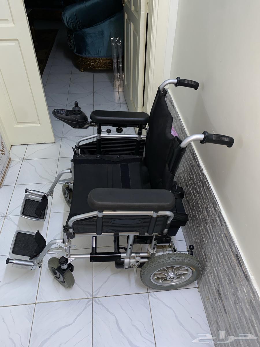 عربيه كهربائيه متحركه نظيفه وسليمه بشاحنها64468231563393111