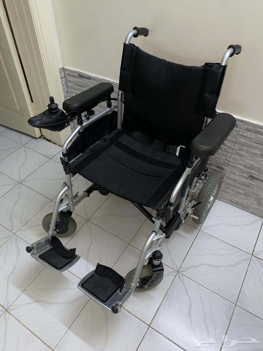 عربيه كهربائيه متحركه نظيفه وسليمه بشاحنها64468231563393110