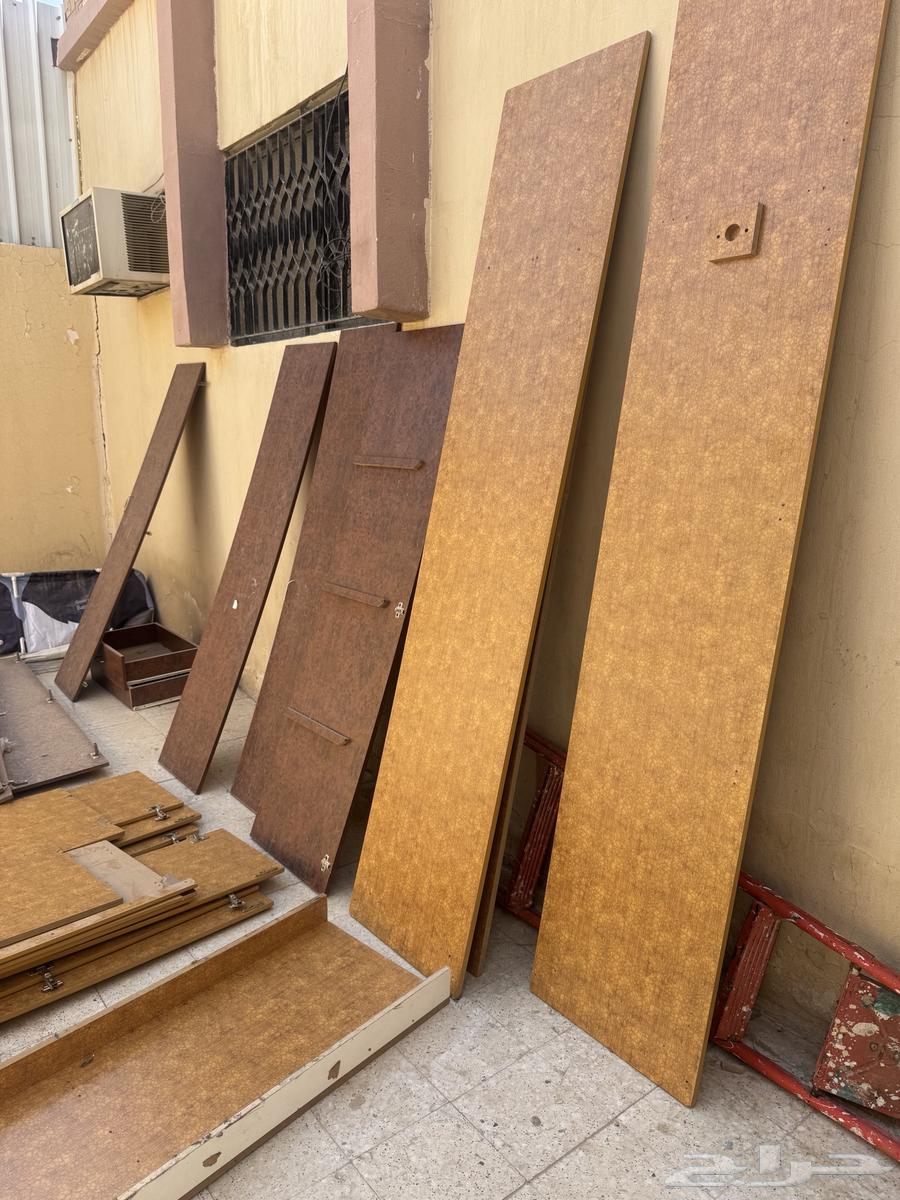 دولاب كامل خشب اصلي64465395680387112