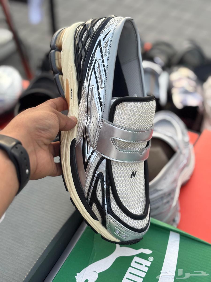 نيو بالانس 250 ريال شامل التوصيل او الشحن64469795262723112