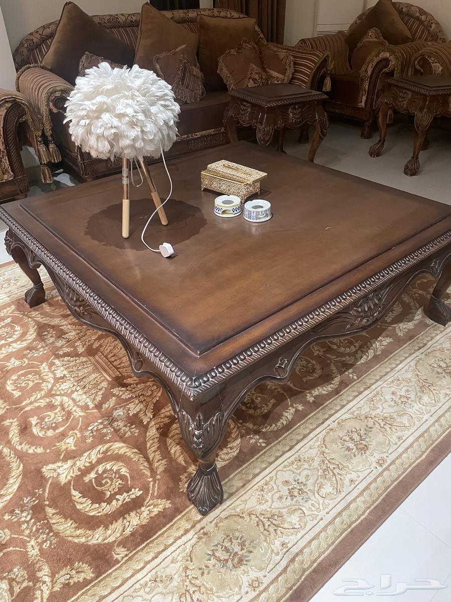 Selling a complete majlis set with entrance and tables64468877150979113