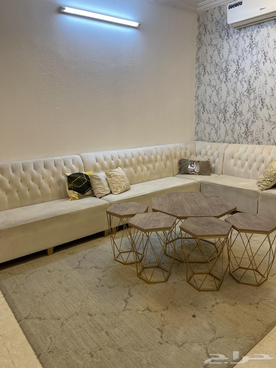 كنب زاويه لون ابيض64470045923971111