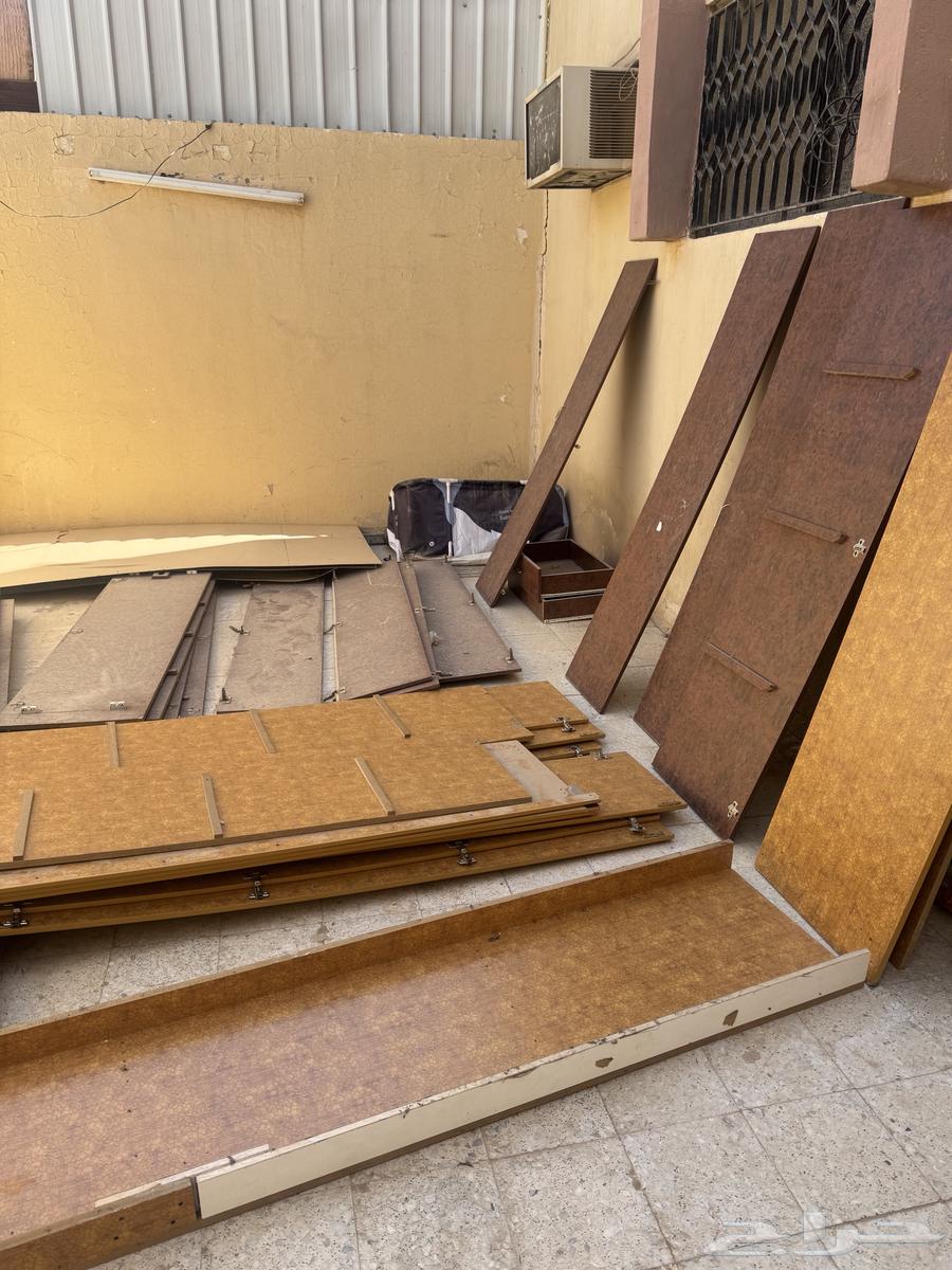 دولاب كامل خشب اصلي64465395680387111