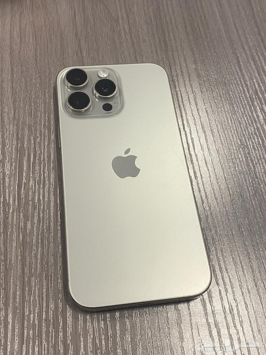 iPhone 16 Pro Max64466516534401110