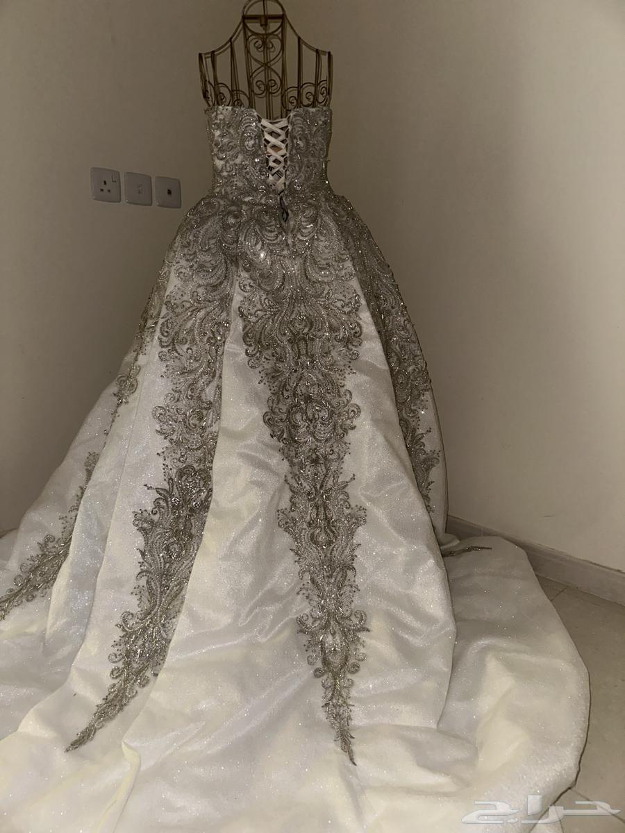 فستان زفاف للبيع نظيف جدا  مستخدم مرة واحده فقط64470141396227110