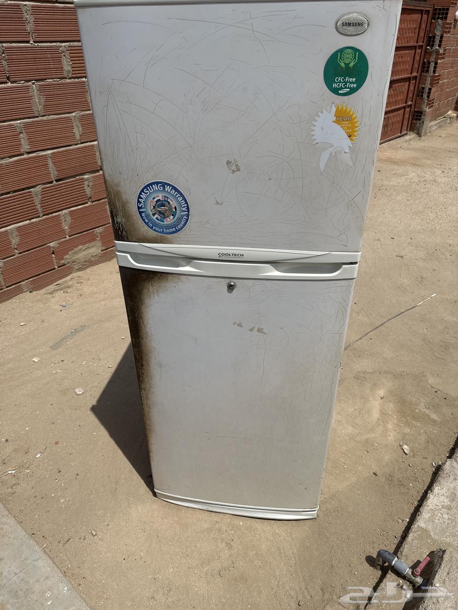 للبيع ثلاجة و مكيف و فريزر64466684184195110