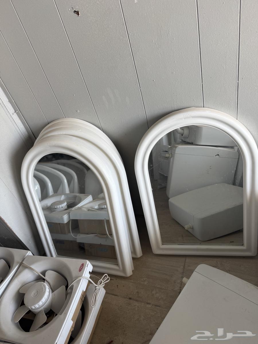 Ceramic sinks with mirrors, quantity 1564465730921091112