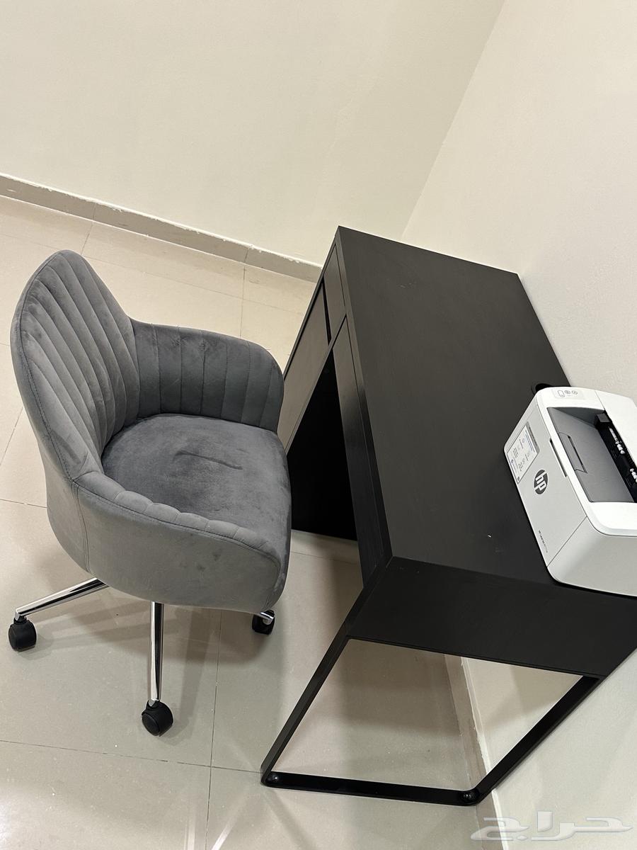 مكتب ايكيا جديد 350 وكرسي مكتبي جديد ايكيا 40064469250743041114