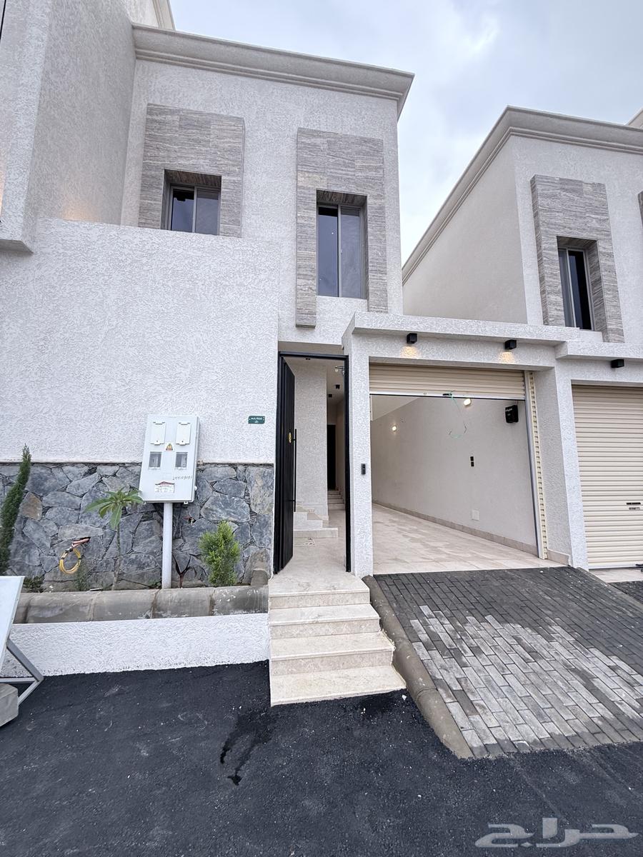 For sale, ground floor apartments, 7 rooms, Al-Musayfiah district, private entrance, price 550 thousand64142980511491112