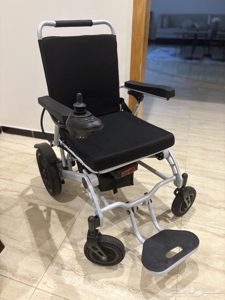 كرسي كهربائي متحرك جديد بكرتونه لم يستخدم ابدا64464688697475111