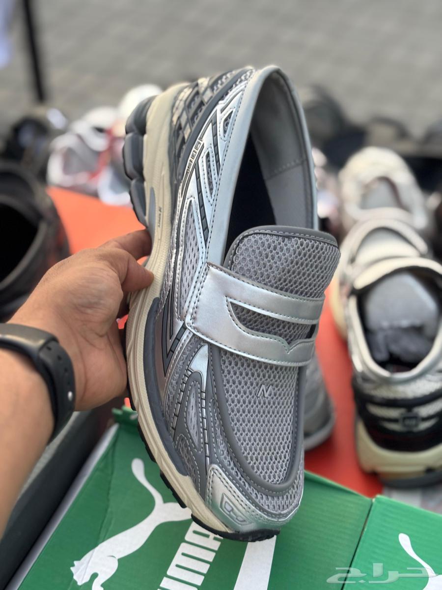 نيو بالانس 250 ريال شامل التوصيل او الشحن64469795262723113
