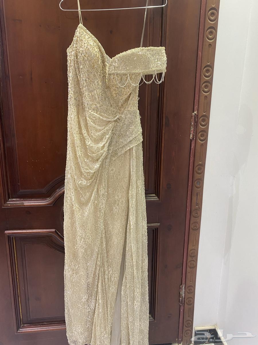فستان سهرة للبيع64470759478145112