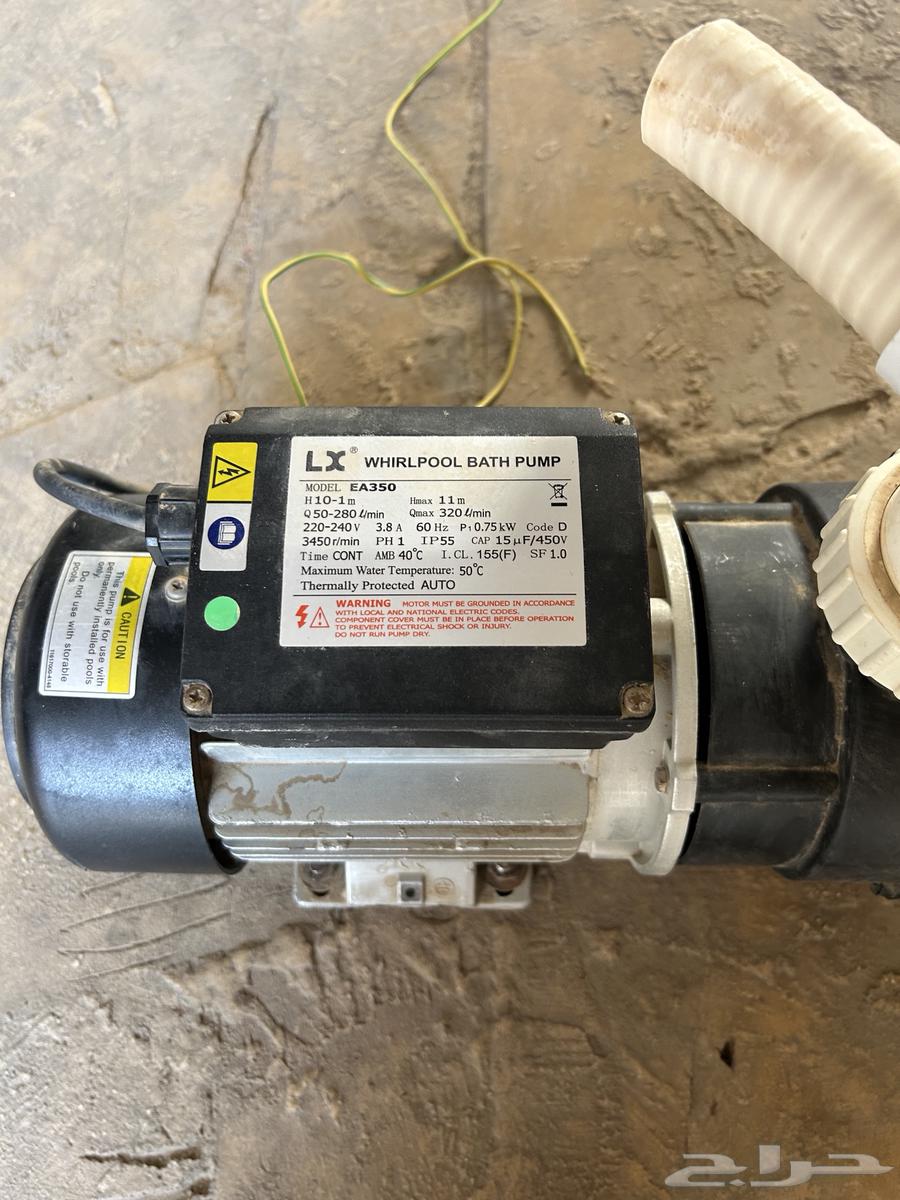 للبيع باب بايكة ورشاش ماء للمزارع نظيف جدا64467256805889114