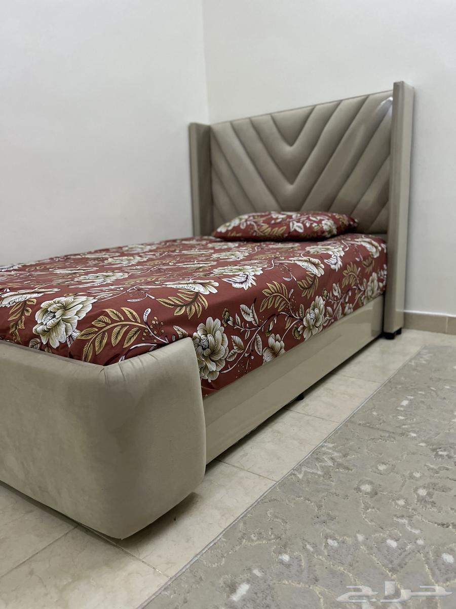 Beds with mattresses64468877083137114