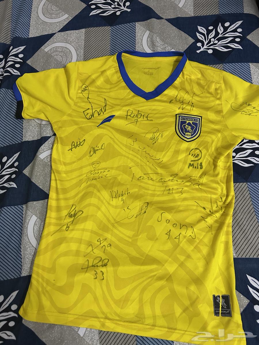 تيشيرت موقع من اللاعبين64465170096001110