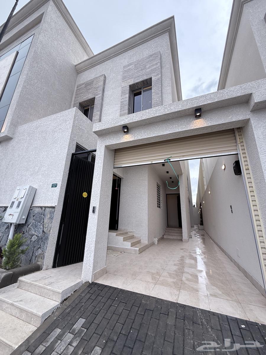 For sale, ground floor apartments, 7 rooms, Al-Musayfiah district, private entrance, price 550 thousand64142980511491110