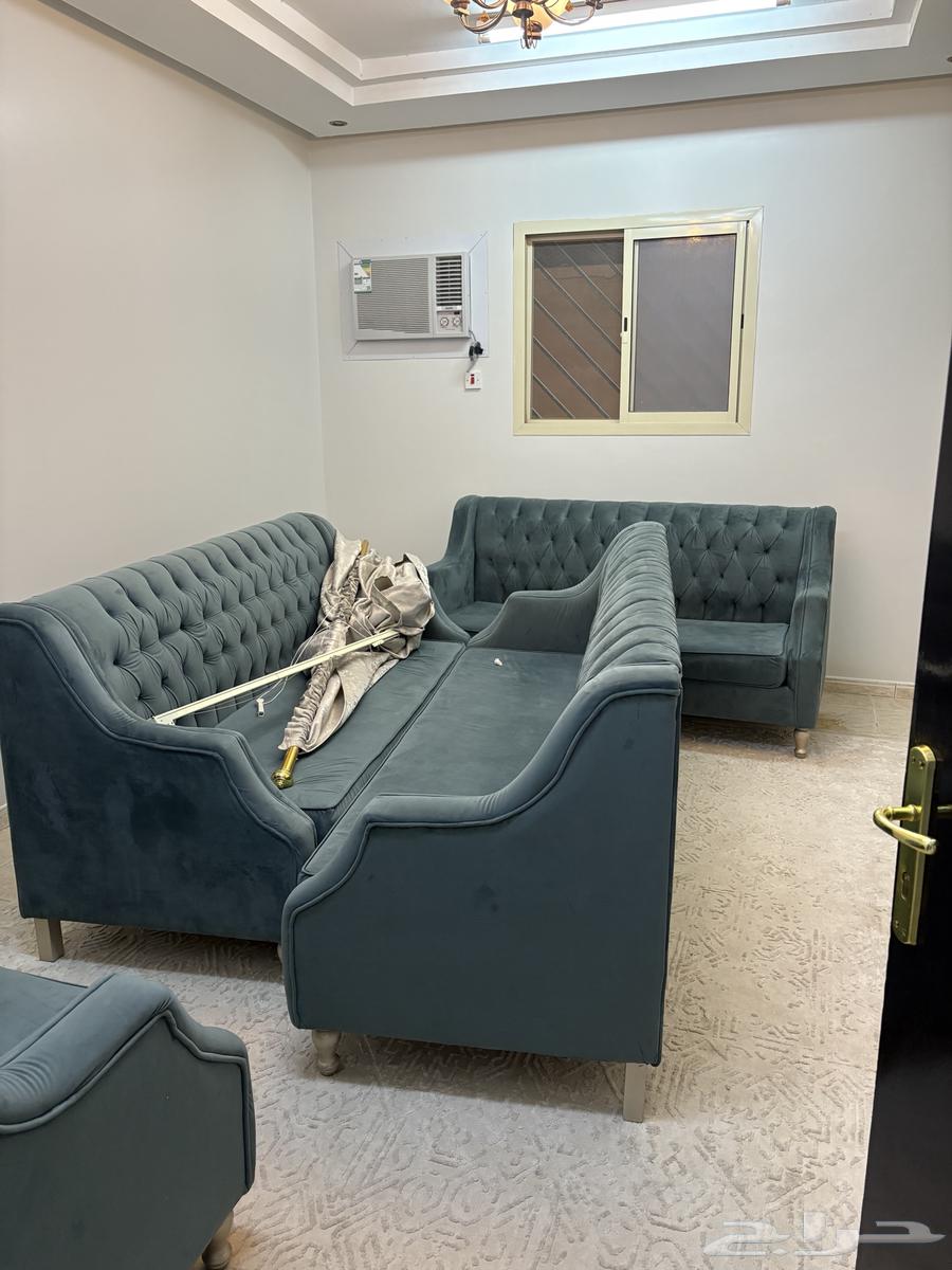 كنب للبيع نظيف64465437406210110