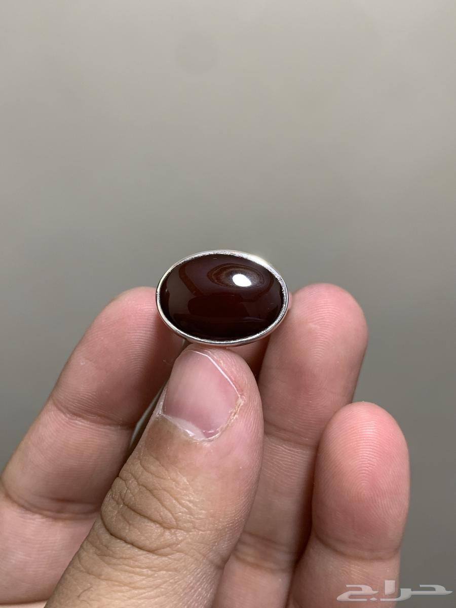 خاتم عقيق كبدي فضة صياغة ملكية تفصيل يدوي فاخر64465479576833111