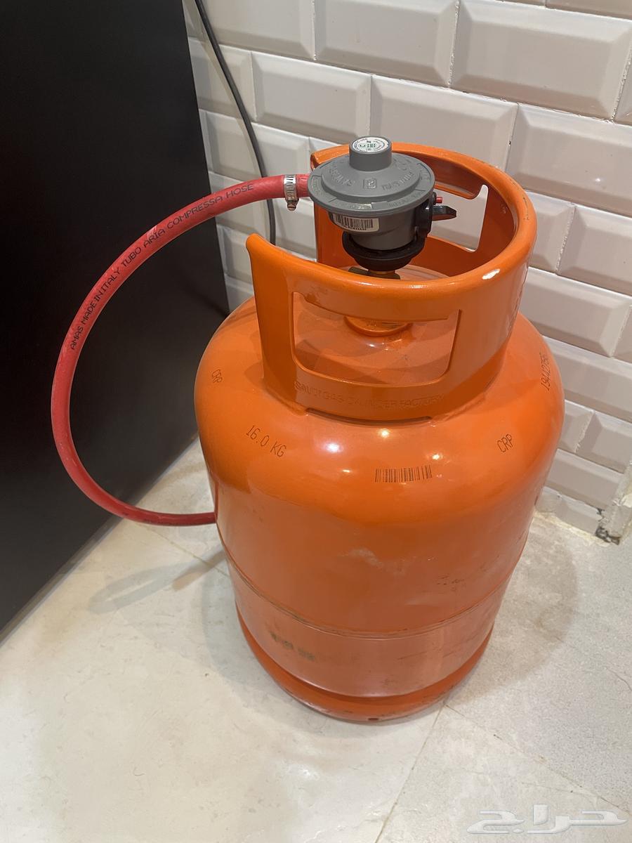 عدد 2 أسطوانة غاز فيها أكثر من النص64465605249410110